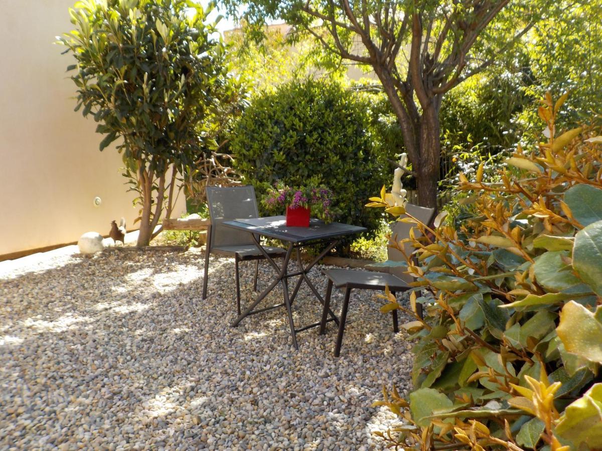 Holiday home Les Lauriers