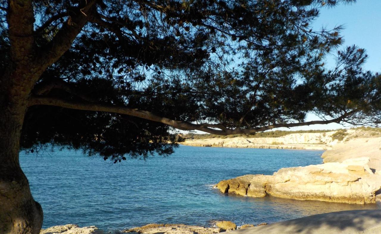 Holiday home Les Lauriers